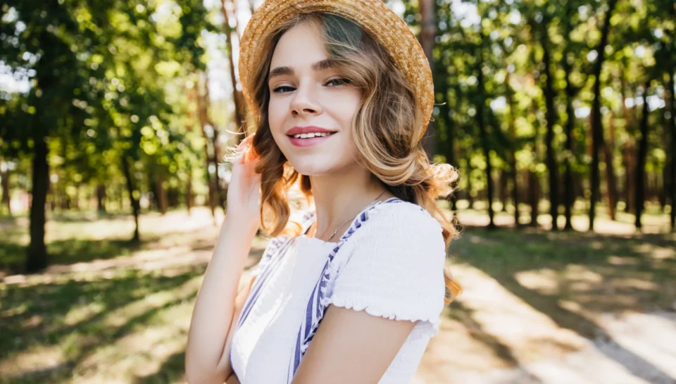 How to Achieve Beautiful Outdoor Portrait Shots